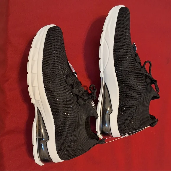 Sport, NWT, 7.5, Woman's Black Embellished Tennis Shoes - Picture 4 of 9